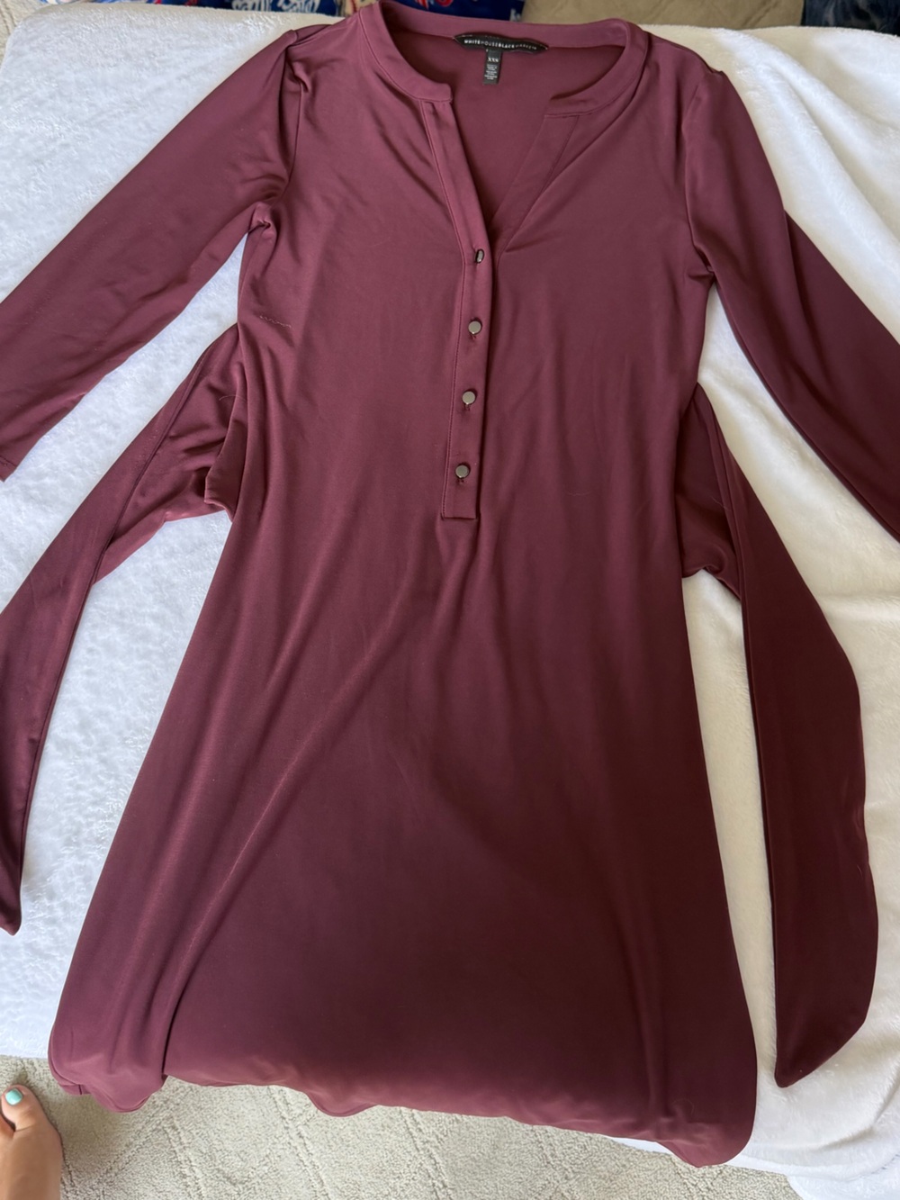 White House Black Market Burgundy 3/4 Sleeve Henley Shift Dress | XXS